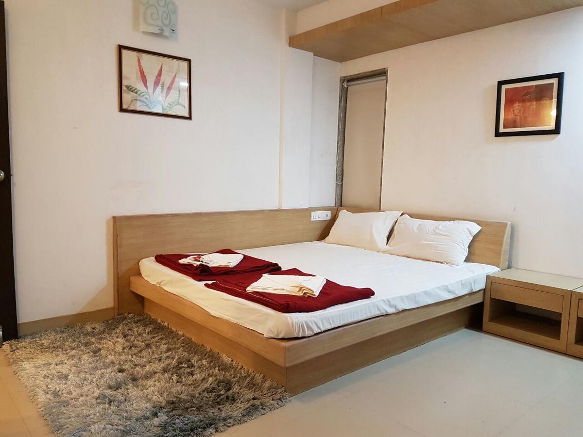 Cherilyn Monta Resort - Ratnagiri Vatul Kültér fotó