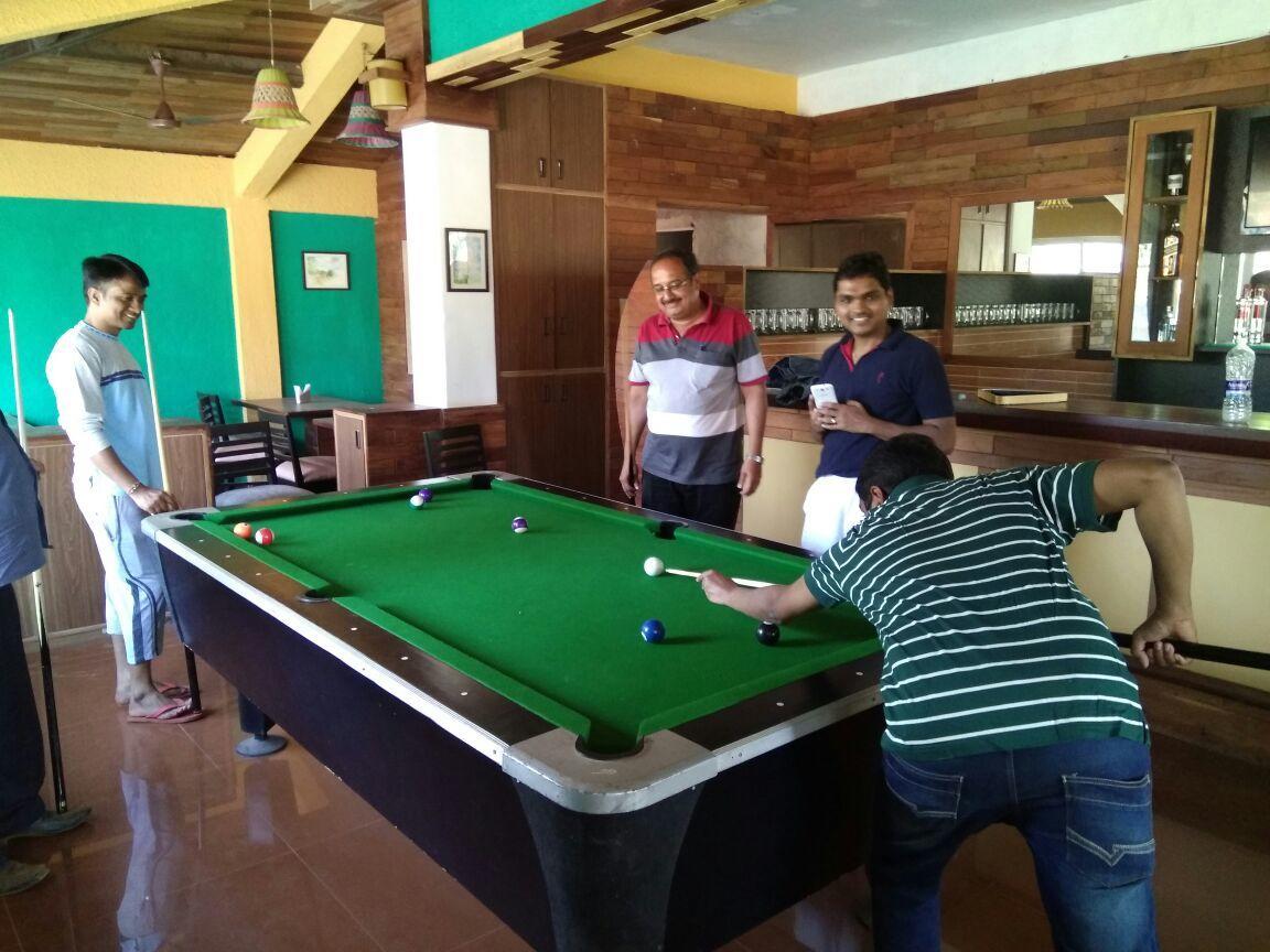 Cherilyn Monta Resort - Ratnagiri Vatul Kültér fotó