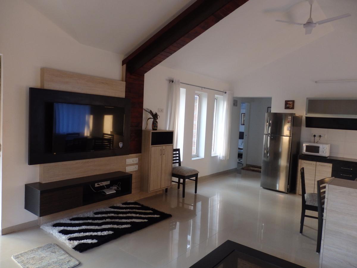 Cherilyn Monta Resort - Ratnagiri Vatul Kültér fotó